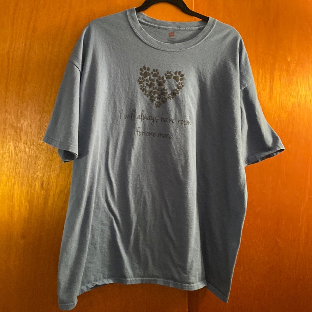 Hanes paw-print cotton tee, 2X